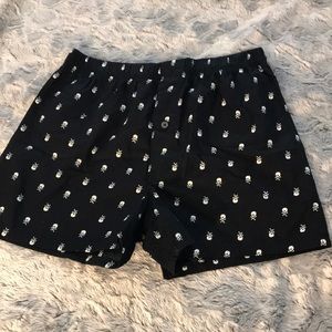 Mens skull/crossbones boxers